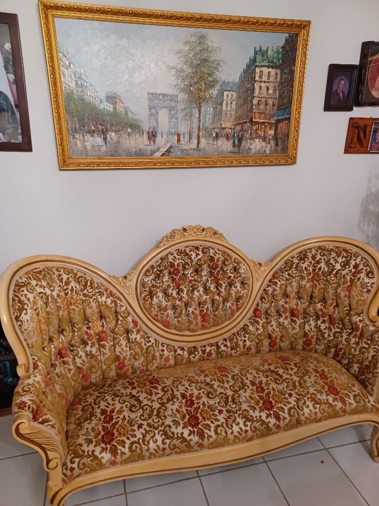 Antique Sofa W Or Wo 2 Chaises