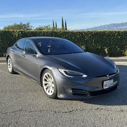 2016 Tesla Model S