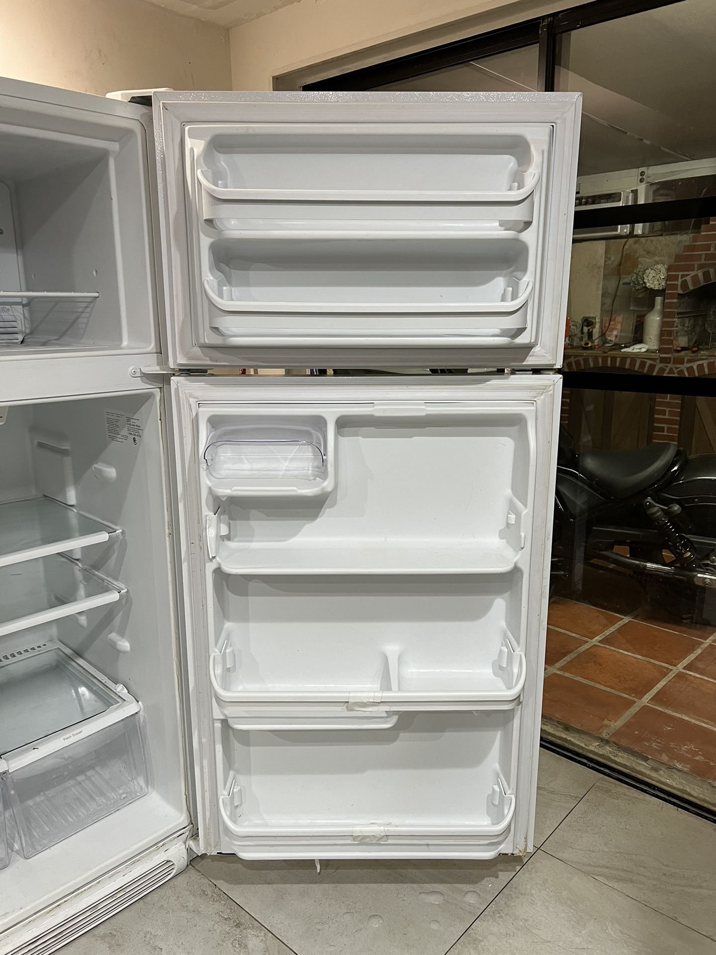 Refrigerator for Sale in Hialeah, FL OfferUp