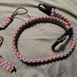 American Flag Paracord Lanyard & Keychains