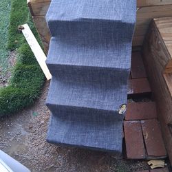 Pet stairs