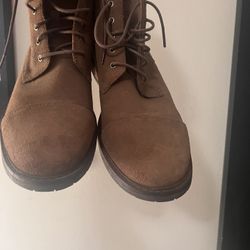 Casual Boot Size 13