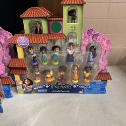 Encanto Play Set