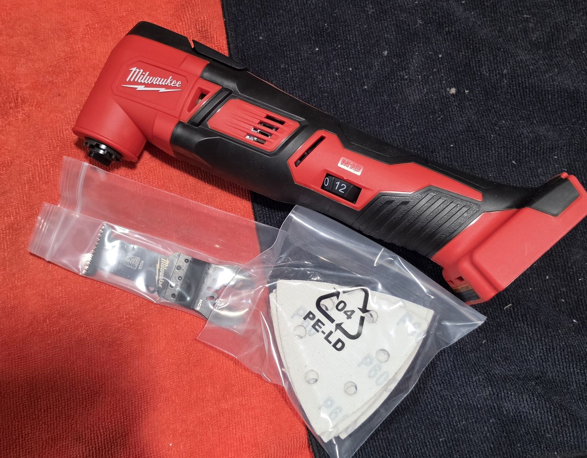 Milwaukee m18 Oscillating Multi-Tool