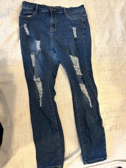#27 - FREE Shein Distressed Skinny Jeans 0XL Dark Wash Ripped Stretch Denim High Rise