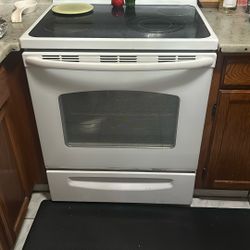 GE Stove Oven cooktop 