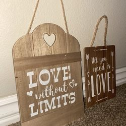 2 Wood Love Hanging Wall Decor New
