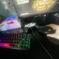 Gaming Set Up 