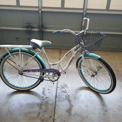Schwinn Beach Cruiser 
