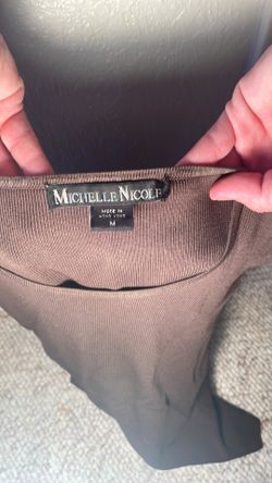 Michelle Nicole ladies M knit chocolate brown tank