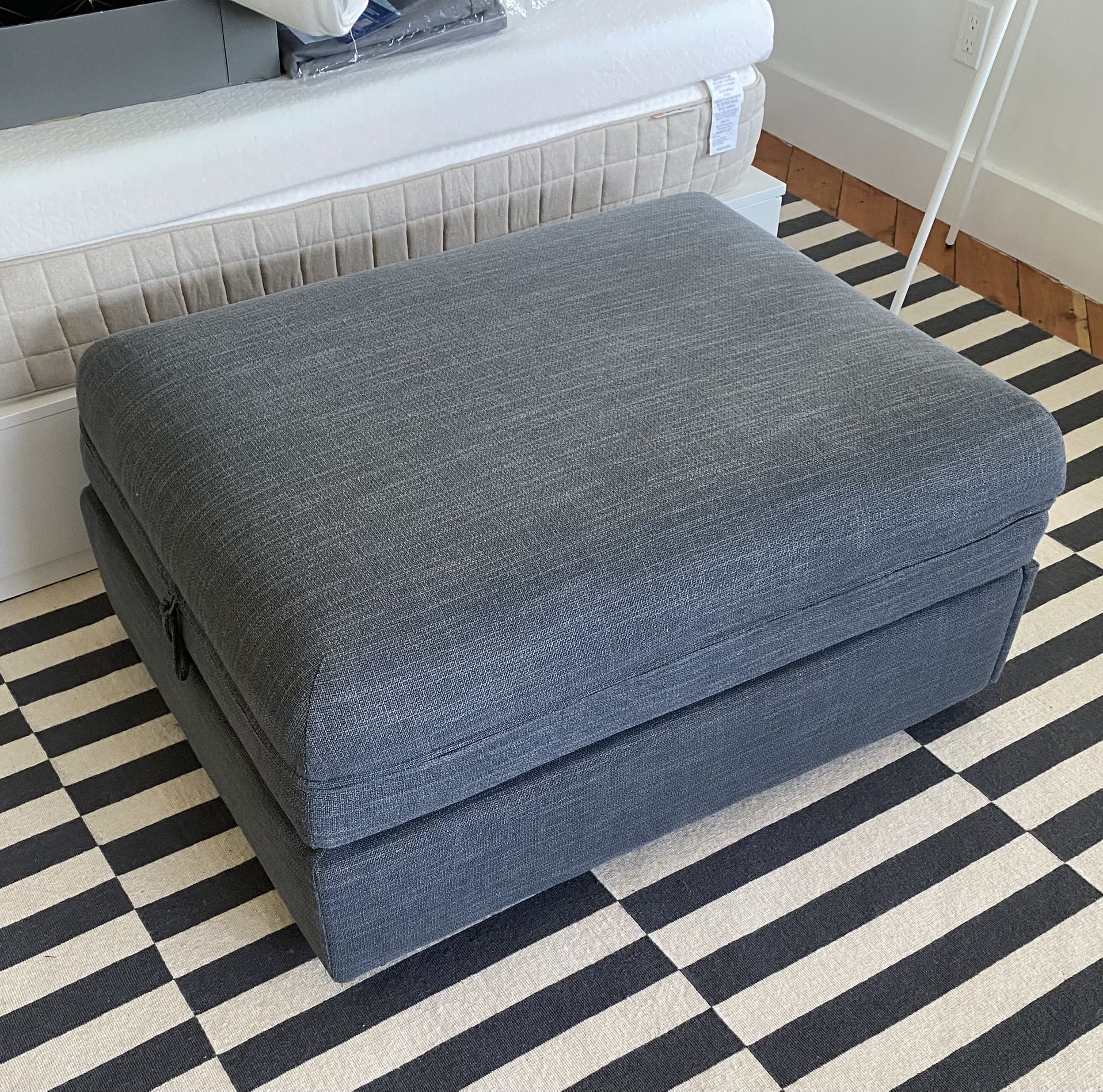 Ikea Vallentuna Twin Bed and Ottoman Module