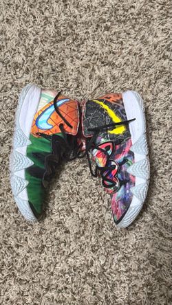 Spongebob Kyries size 9