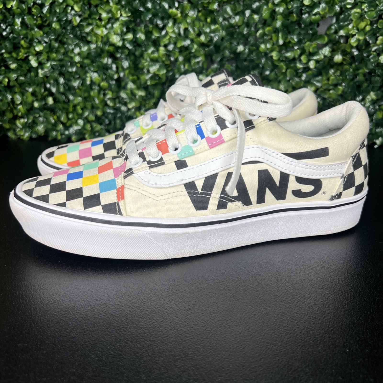 VANS x MoMa Old Skool ComfyCush Mens Sz 8.5 Womens 10Checker