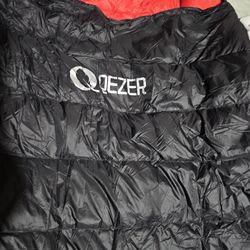 QEZER Sleeping Bag