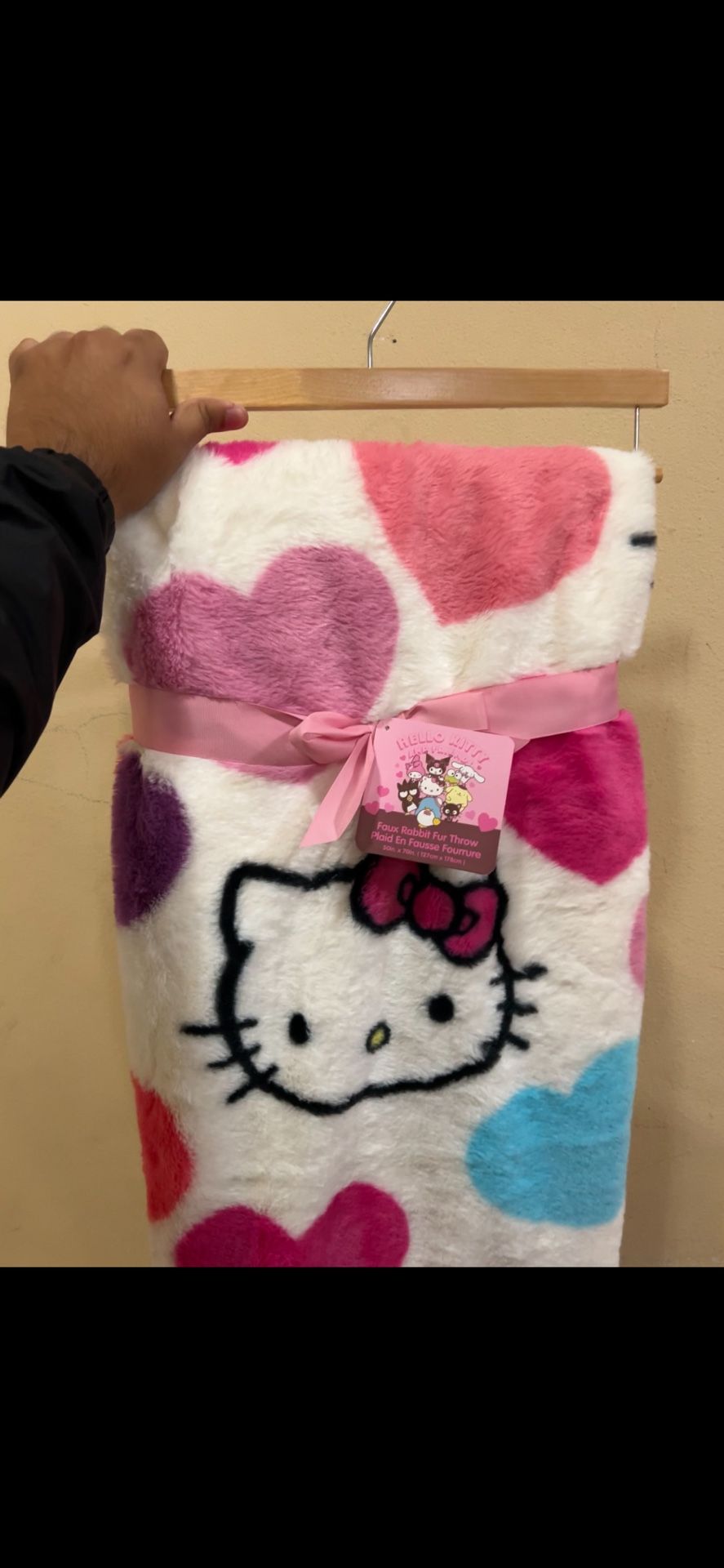 Hello Kitty Blanket