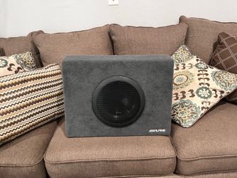 Alpine SBT-S10V Truck Enclosure with 10” Subwoofer