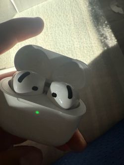 AirPod generation 4 anc