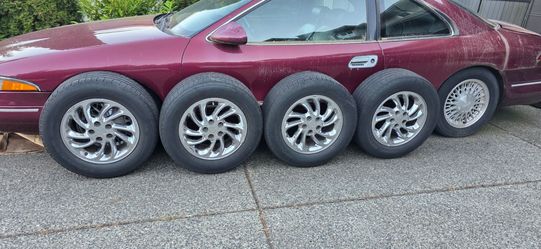 Wheels for lincoln mark VIII very clean
