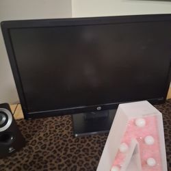 JVC 20 INCH SMART TV AND A 10 INCH COMPUTER SCREEN TV