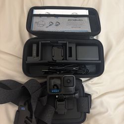 Go Pro Hero 13 bundle