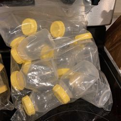 Medela Bottles 