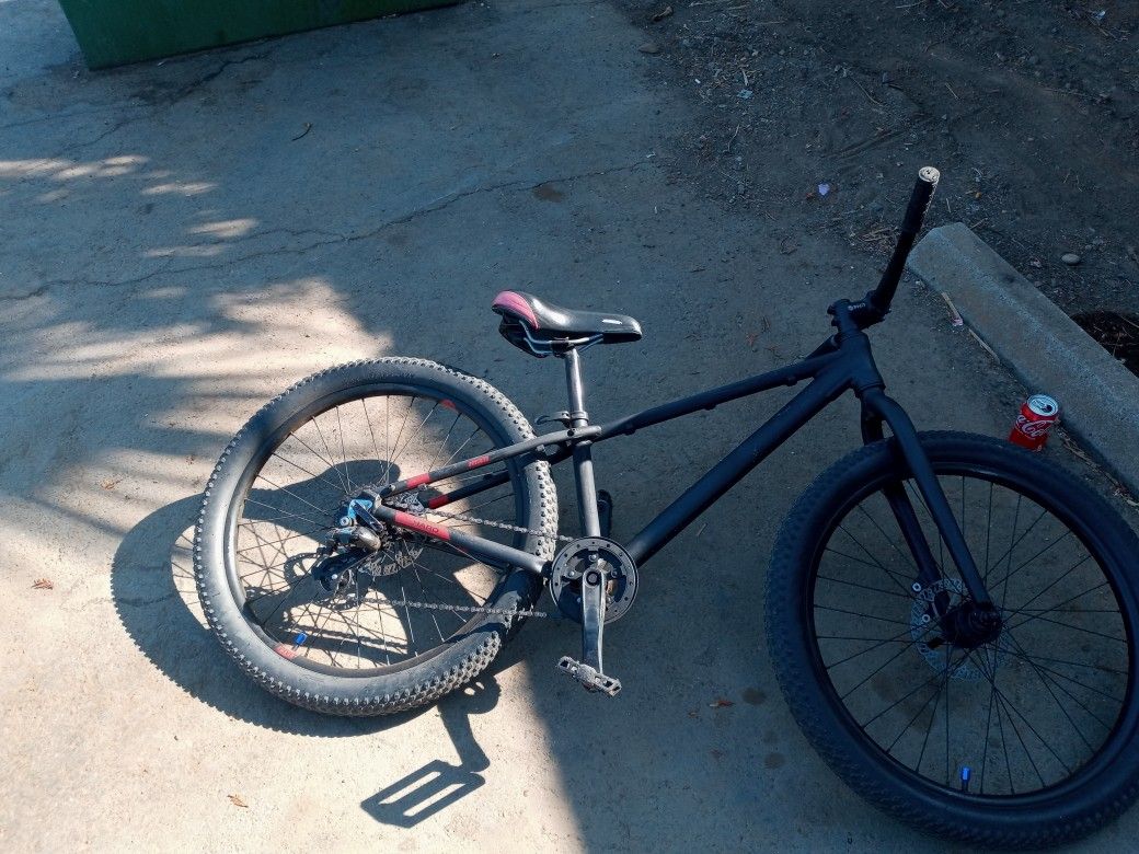 haro 24 inch mountain bike