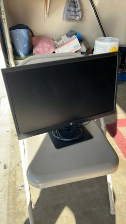HP 21.5 LED Backlit IPS Monitor