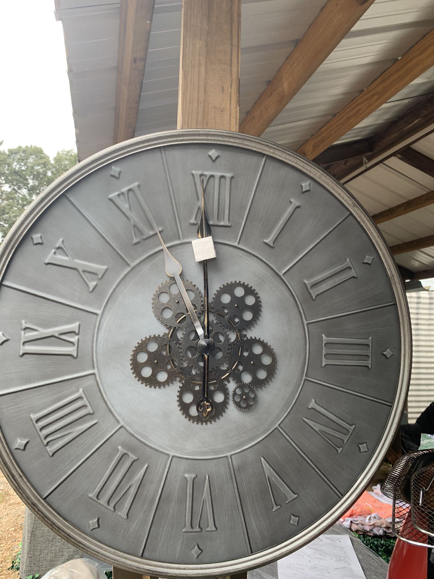 Large Roman Number Vintage Clock