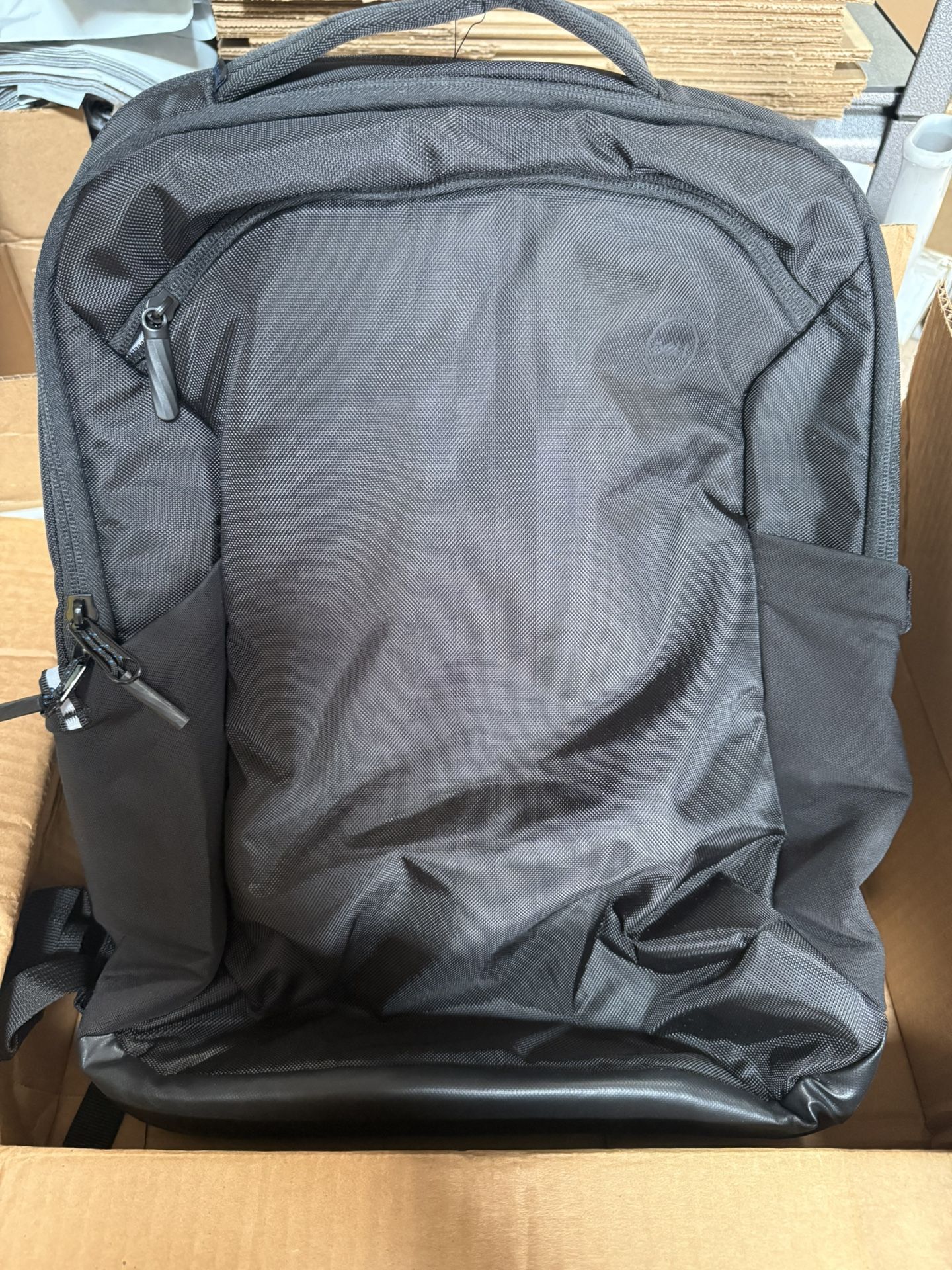 Dell EcoLoop Pro Backpack - CP5723 - Fits upto 15.6-inch, Mesh Pocket, Nylex Lining Material - Black 