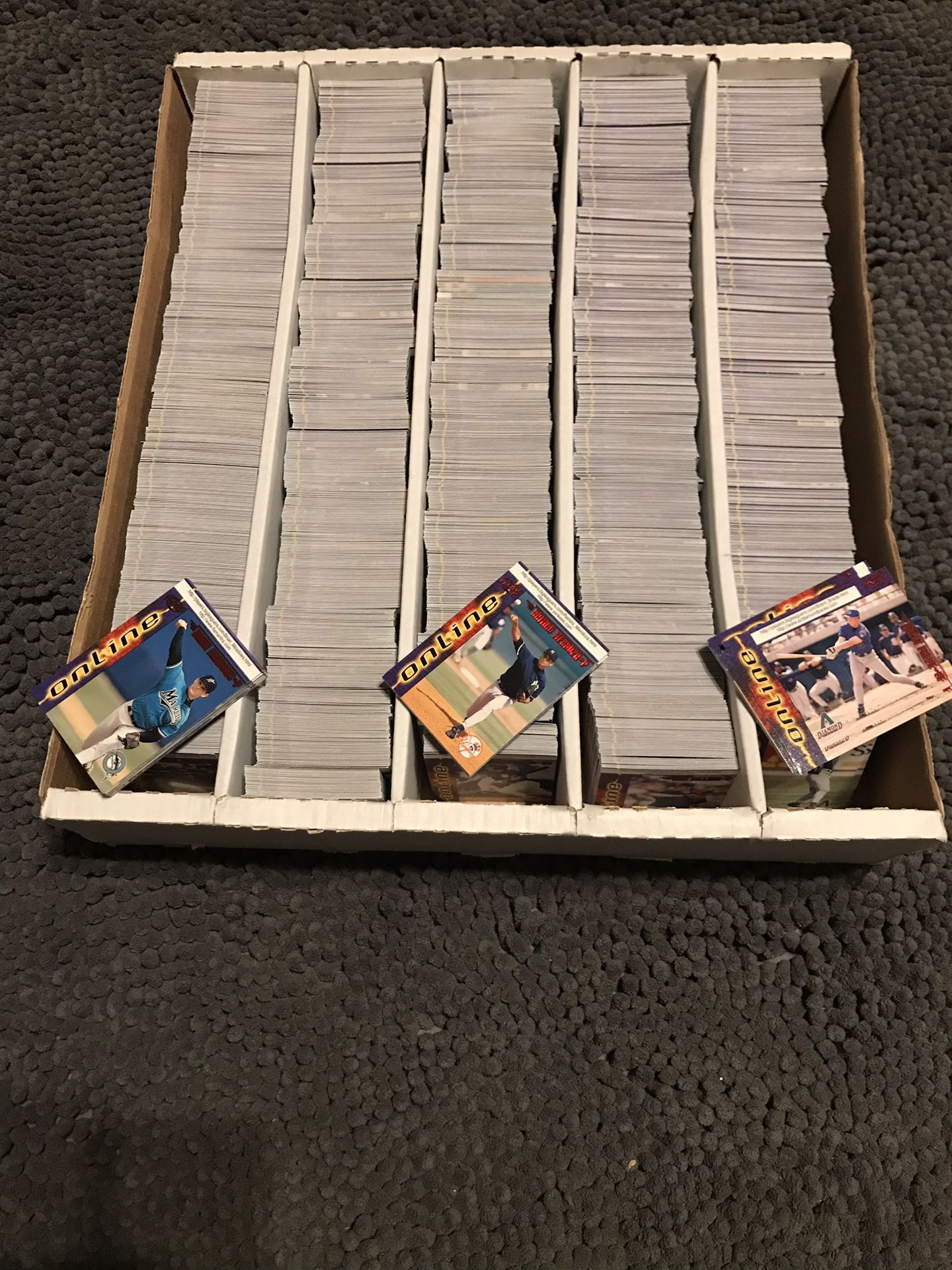 1998 Pacific Online RED baseball cards - approx 5000 cards