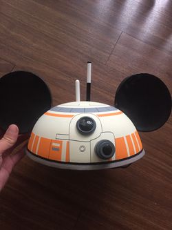 Disneyland Star Wars BB8 Mickey Mouse Ears