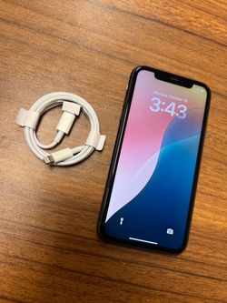 iPhone 11 64GB Unlocked AT&T T-mobile Verizon Cricket