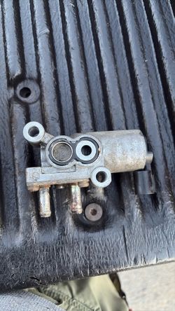 1997 Crv IACV idle Air Control Valve