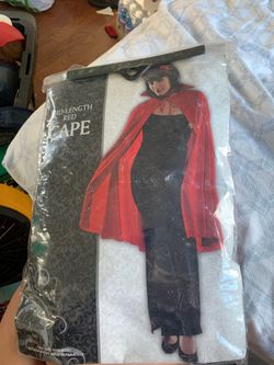 Halloween Red cape