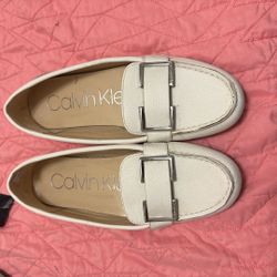 Women’s Calvin Klein Loafers Size 8