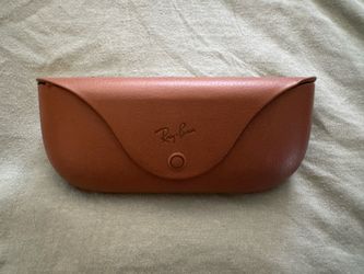 Rayban Meta Charging Case