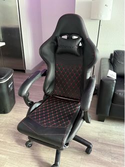 Dowinx High Back Gaming Chair with Massage Lumbar Support, Game Chair with Adjustable Headrest, Ergonomic Office Chair, Racing Chair with Footrest, PU