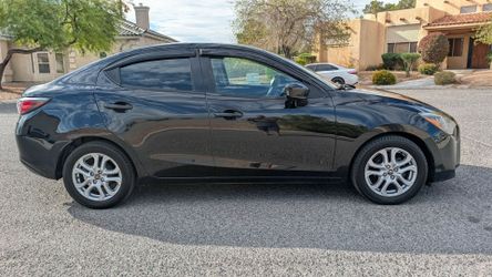 2017 Toyota Yaris iA