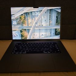 MacBook Pro 16" M2 Max
(2023, M2 Max(12 Core CPU+38 Core GPU),
(32+1tb) FIRM