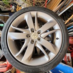 19" Rims 5 lugs And Tires Set