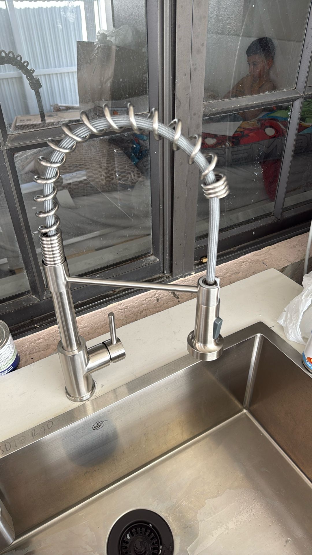 Kitchen Faucet / Llave De Cocina