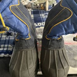 Snow Boots