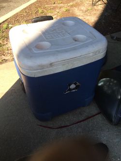 Igloo Cube Portable Cooler