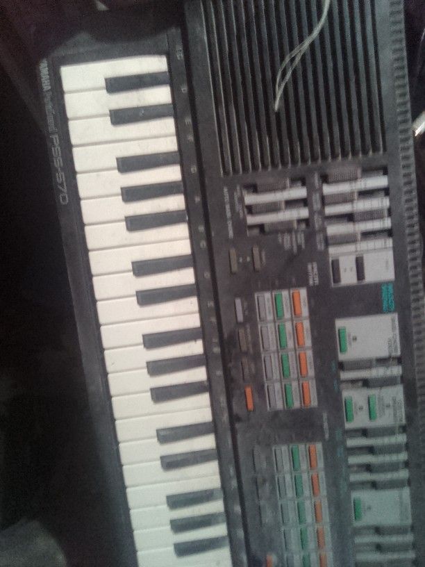 Yamaha Pss-570