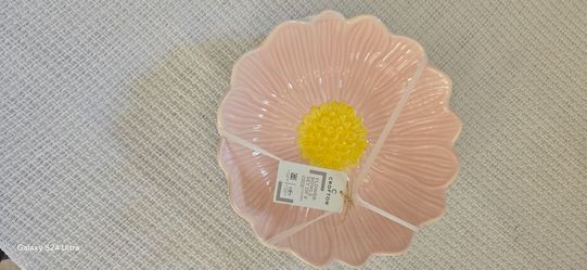 Crofton 2-Piece Flower Bowl Set