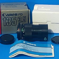 Canon FD 135mm f/3.5 FD Lens Manual Box Excellent Condition Portrait Telephoto