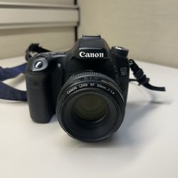 Canon 70D DSLR