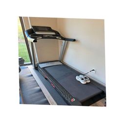 future sing Master Treadmill - Advance Your Fitness Goals