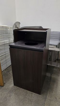 Trash Can For Restaurants