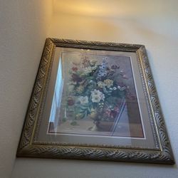 Home Interiors Ornate Picture Vase with Flowers.